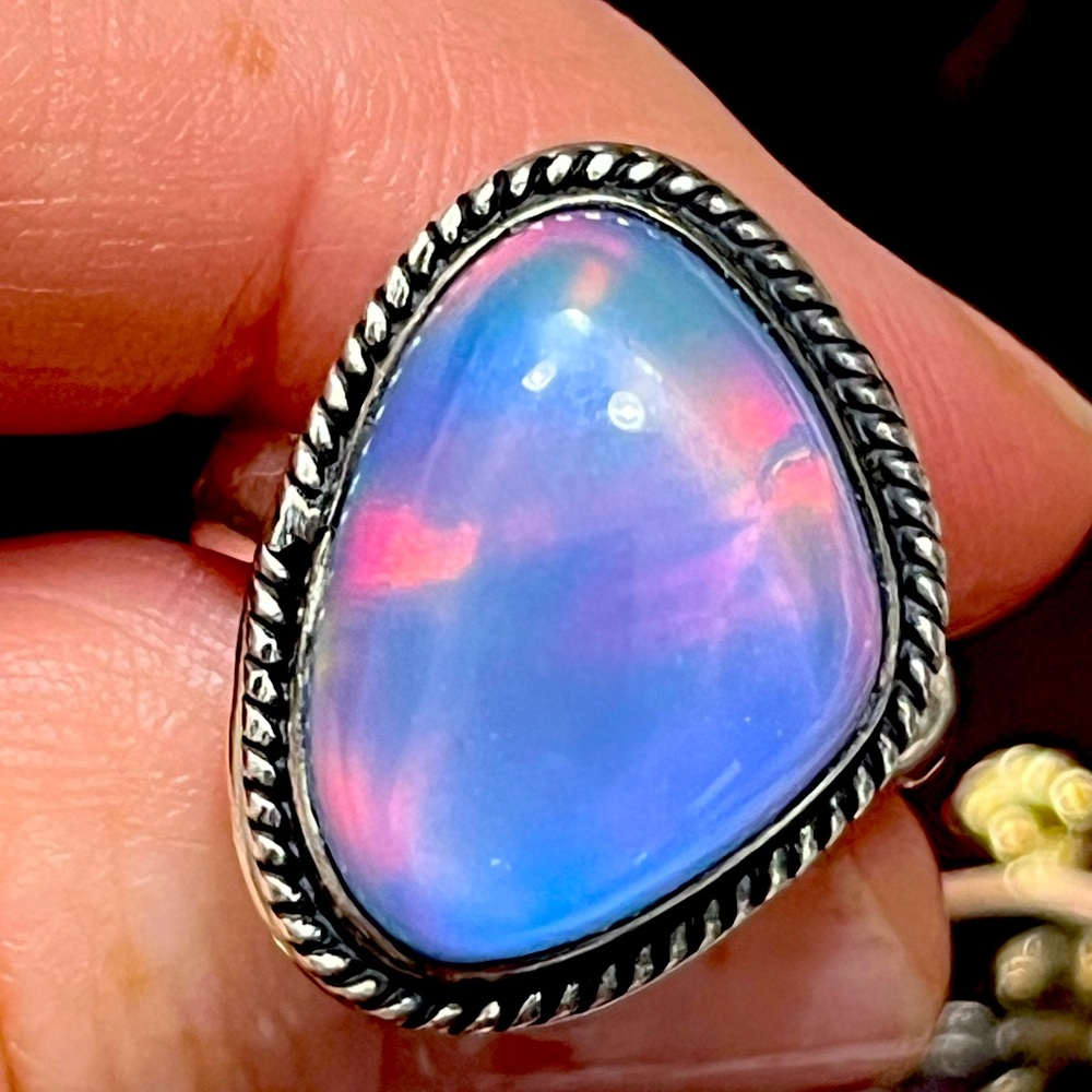 Araura Opal Ring